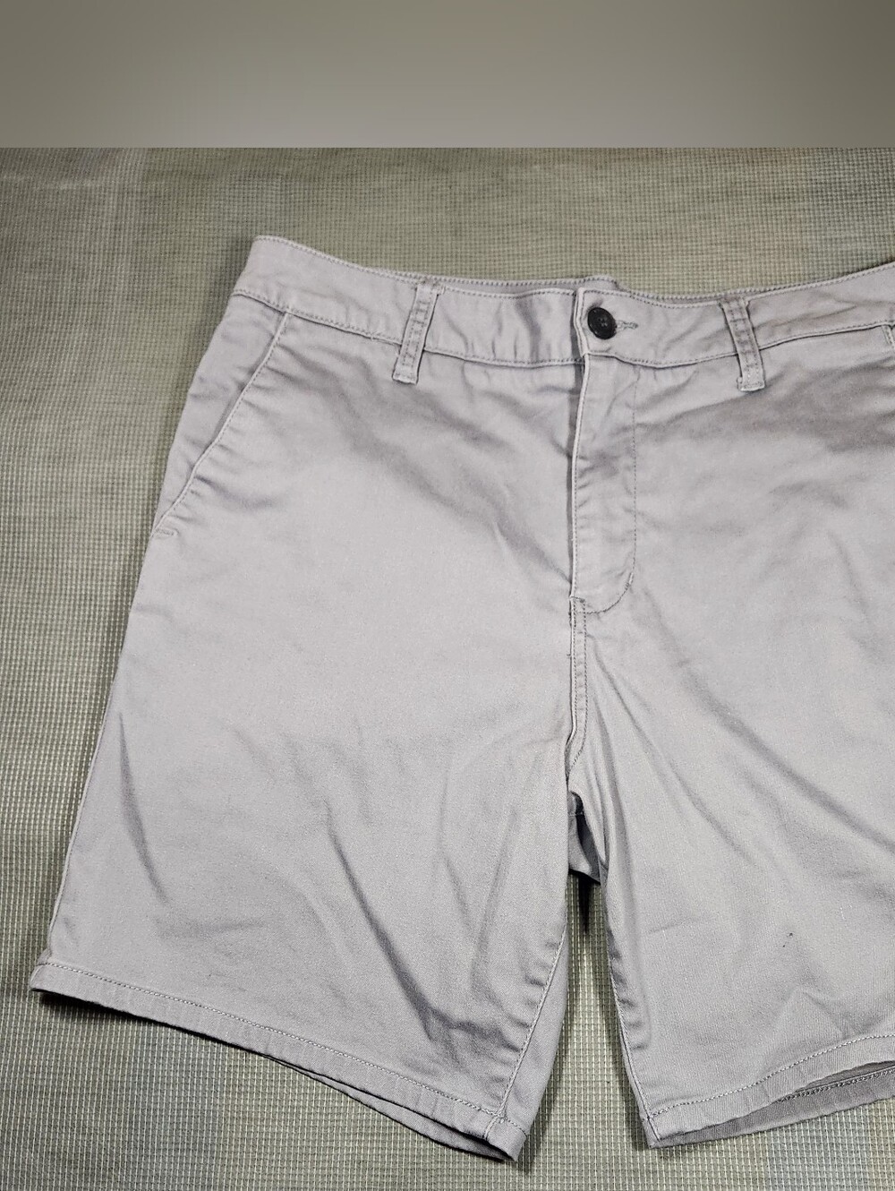 RSQ Short Chino Men's Light Gray Casual Shorts Size 34 Pre-owned